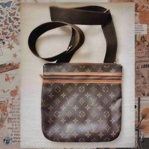 Authentic Monogram Louis Vuitton Bosphore bag